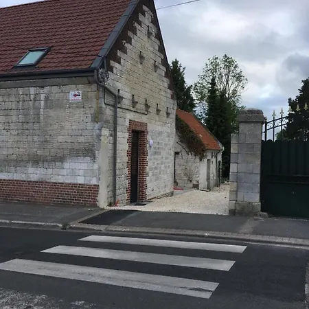 Guest house De Sejour La Grange De Theophile *